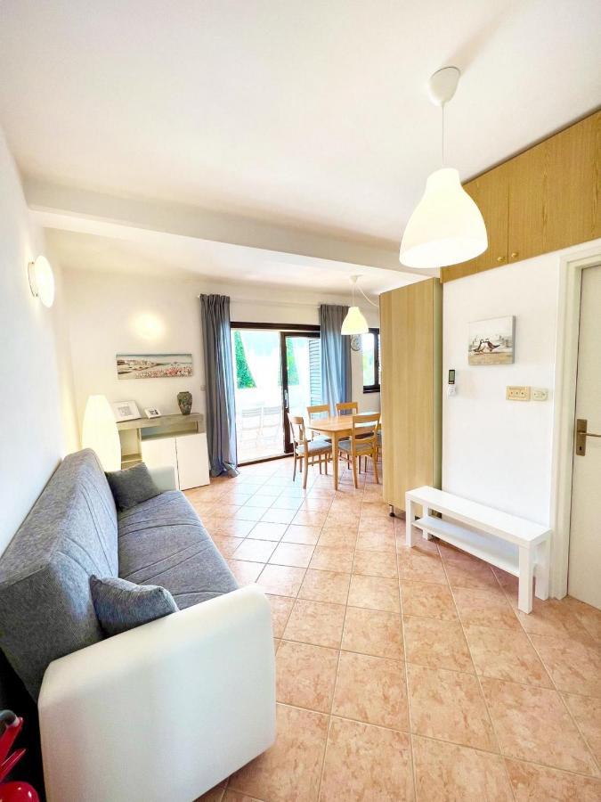 Villa Ortensie Apartments Funtana Esterno foto